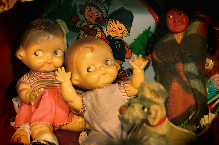 vintage dolls