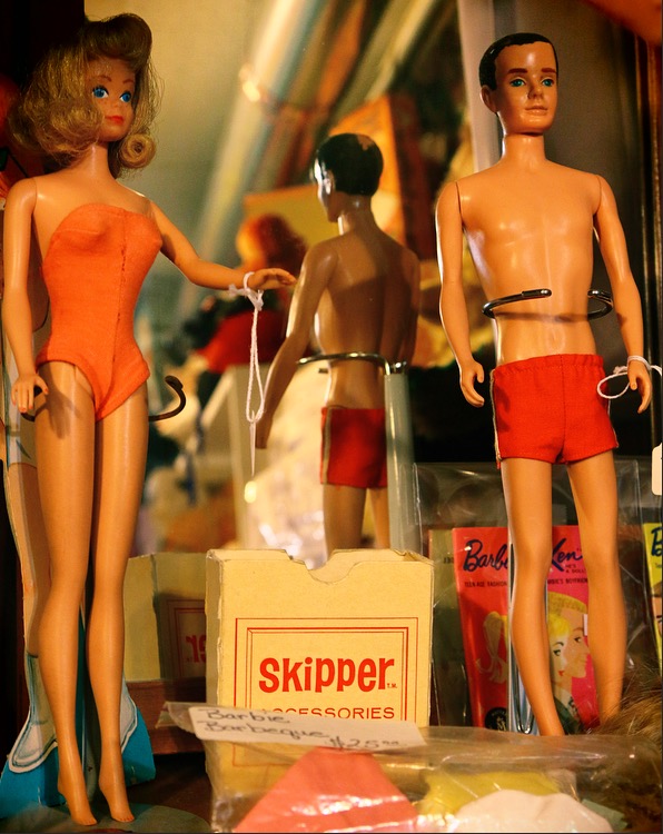beach barbie ken and skipper