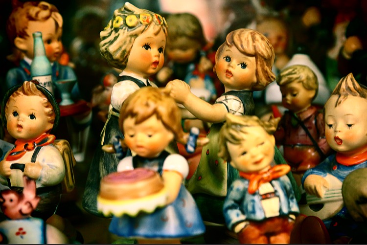 vintage Hummel figurines celebrating