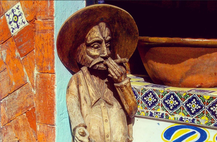 wooden sculpture Puebla, Mexico