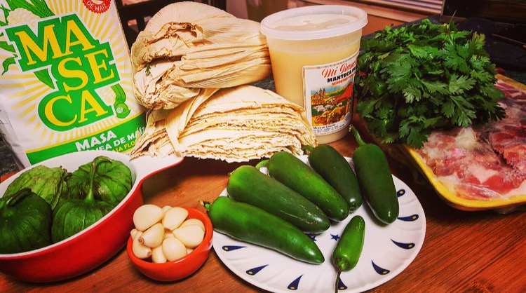 ingredients chicken and chile verde tamales Mexican Poblano recipe