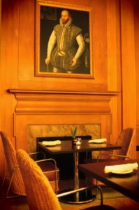 dining room at The Raleigh Hotel, Miami Beach