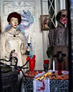 scary sightings at the LaLaurie Mansion haunted French Quarter, New Orleans