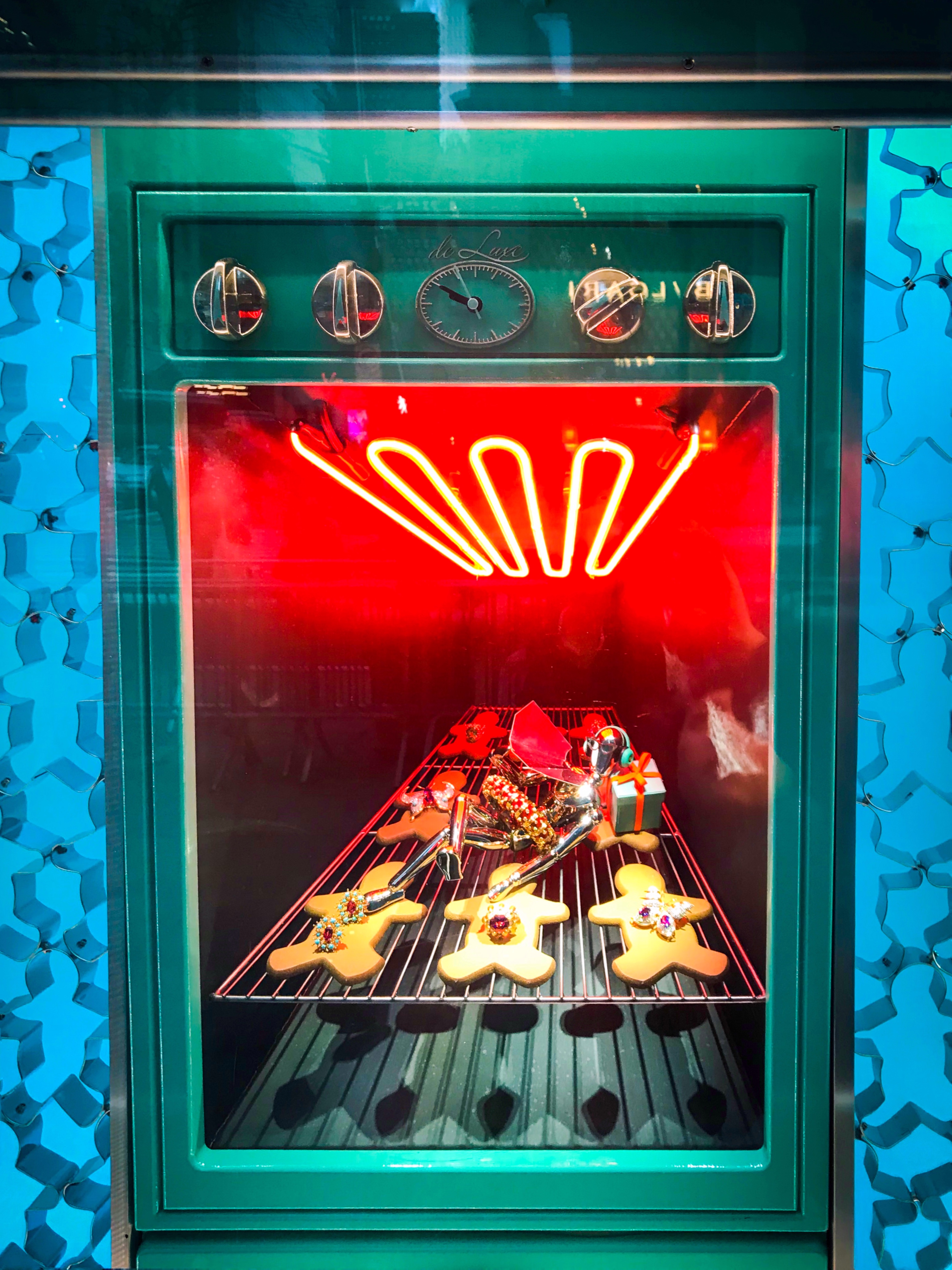 Tiffany & Co. Oven Gingerbread Cookies- New York City 2018 Gene Moore Holiday Window Display
