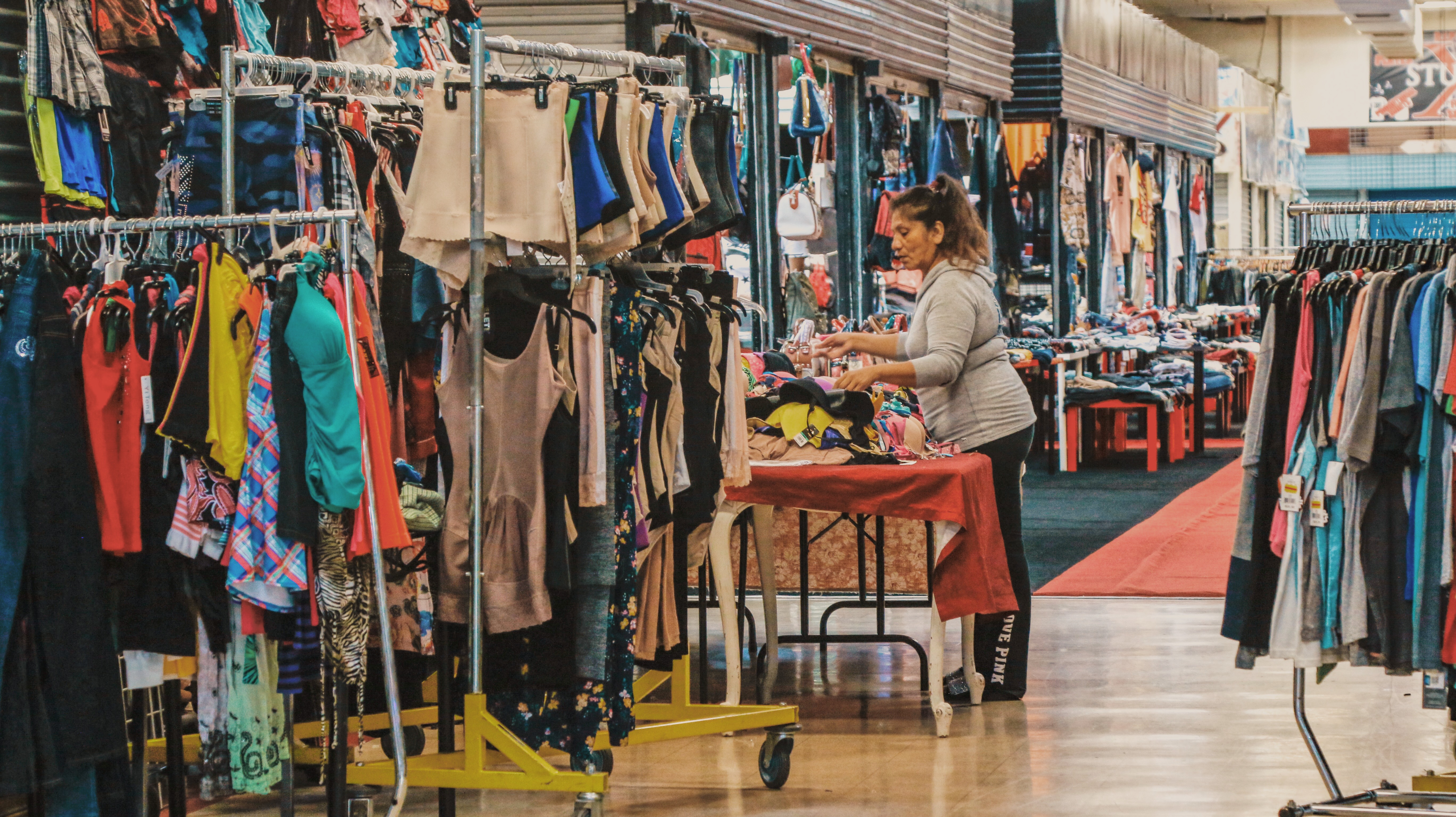 Flea Market USA, Miami, FL clothing racks