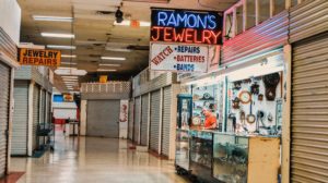 Flea Market USA, Miami, FL Ramon's Jewelry shop