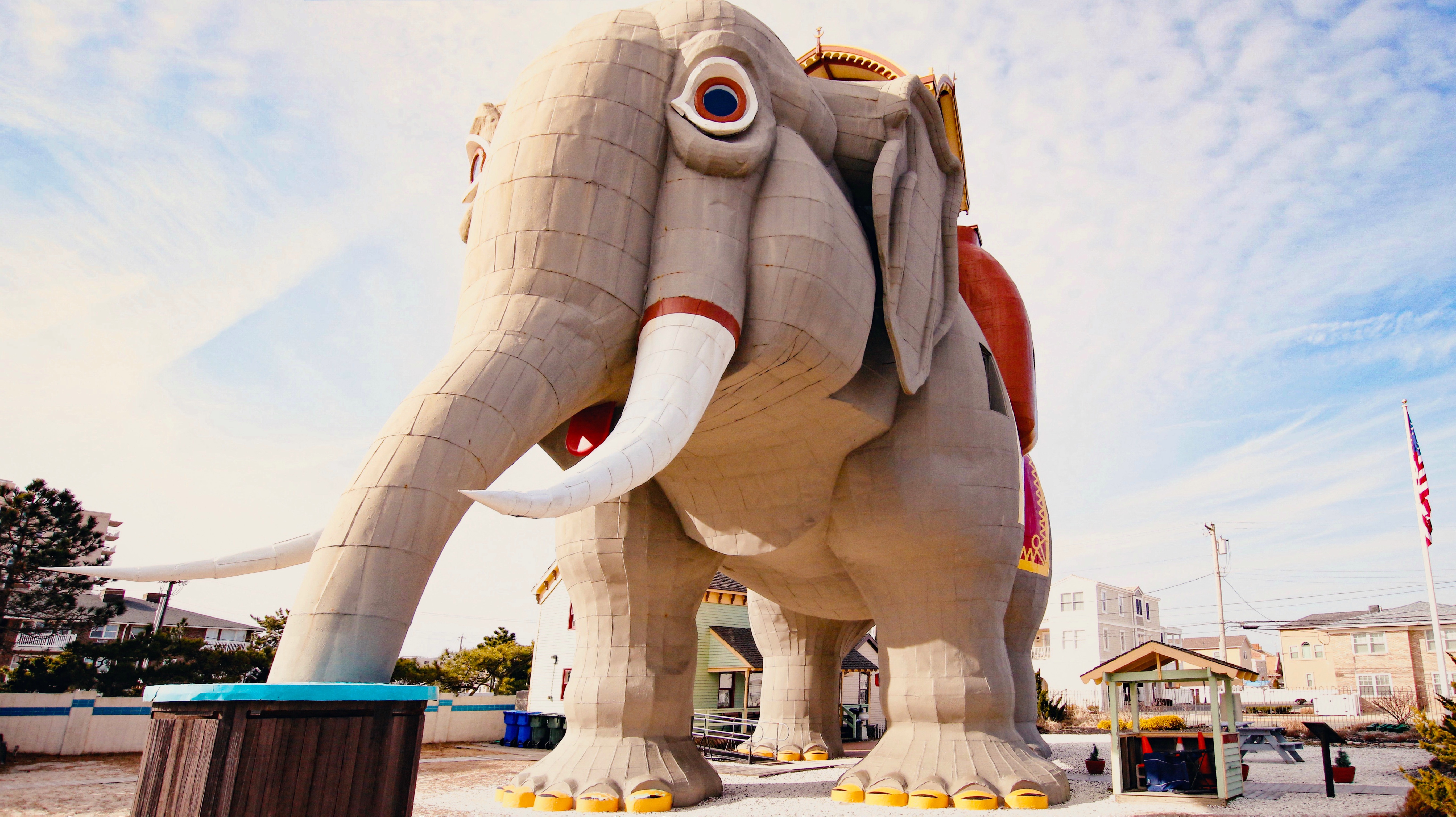 Nostalgia: Lucy the Elephant feeding