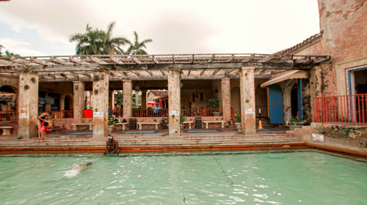 Hopeless Nostalgic. Venetian Pool kiddie pool 3