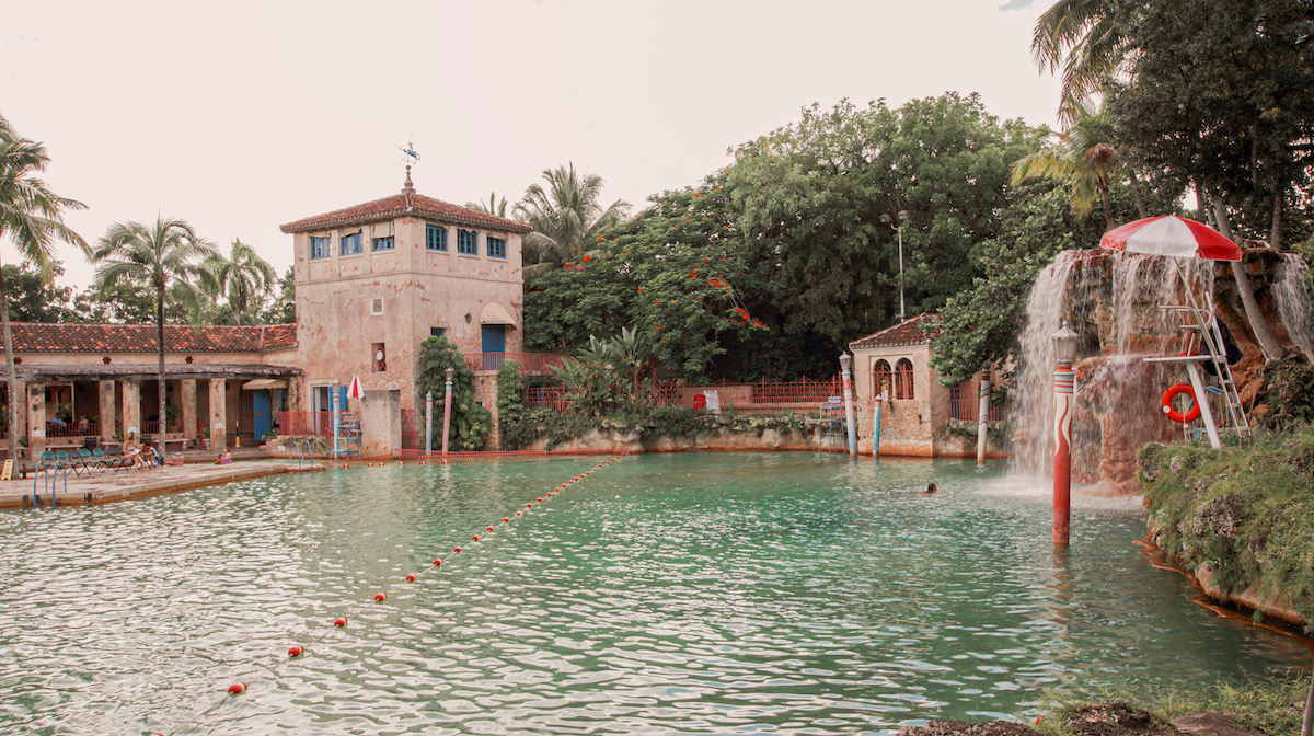 Hopeless Nostalgic. Venetian Pool wide view 5